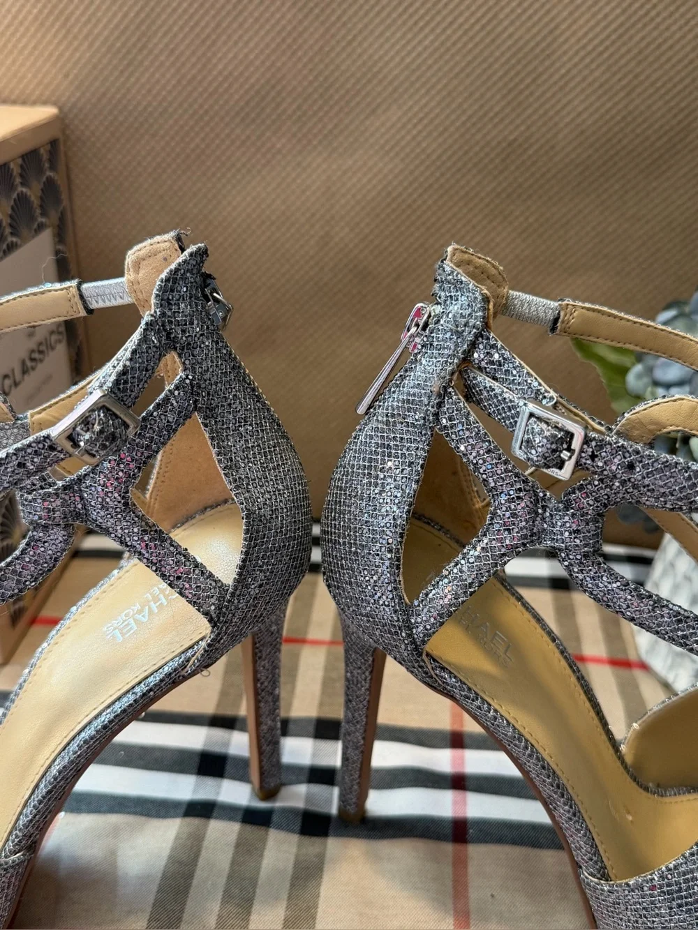Michael Kors Silver Glitter Strappy Women’s Sandal Stilettos.